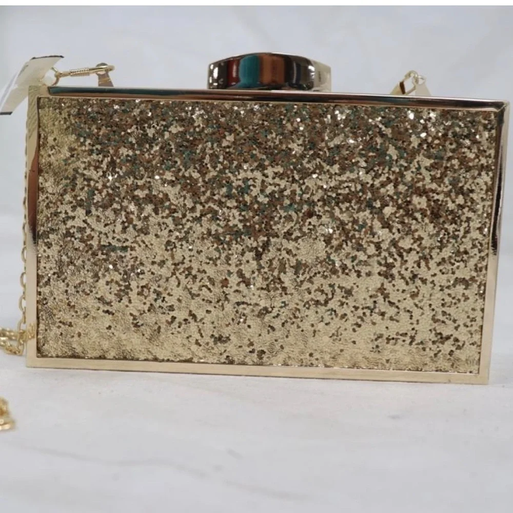 Sparkly glittered box clutch with chain. Brand New with tags - Picture 3 of 6
